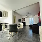 Hotel Eden Cassis - Centre-Ville- Piscine Chauffee, Jacuzzi Et Sauna - Parking Prive 3* Cassis