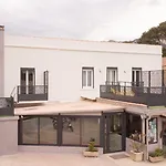 Hotel Eden Cassis - Centre-Ville- Piscine Chauffee, Jacuzzi Et Sauna - Parking Prive 3* Cassis