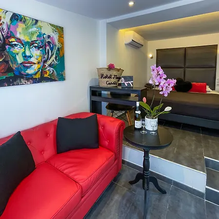 Hotel Eden - Centre-ville- Piscine Chauffée, Jacuzzi Et Sauna - Parking Privé 3*
