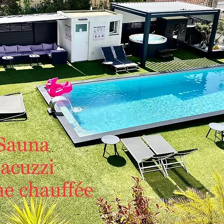 Eden - Centre-ville- Piscine Chauffee, Jacuzzi Et Sauna - Parking Prive 3* Cassis