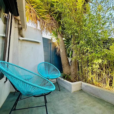 Eden - Centre-ville- Piscine Chauffee, Jacuzzi Et Sauna - Parking Prive 3* Cassis