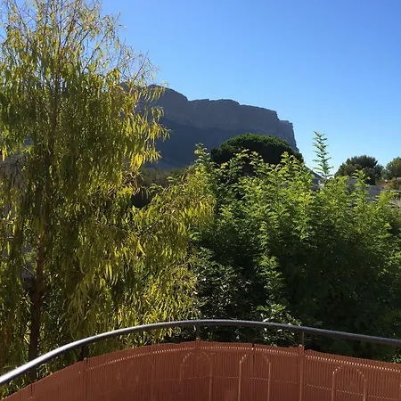 Eden - Centre-ville- Piscine Chauffee, Jacuzzi Et Sauna - Parking Prive 3*