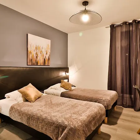 Eden - Centre-ville- Piscine Chauffee, Jacuzzi Et Sauna - Parking Prive
