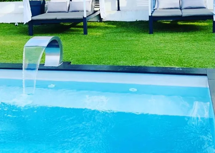 Eden - Centre-ville- Piscine Chauffée, Jacuzzi Et Sauna - Parking Privé Hotel 3*